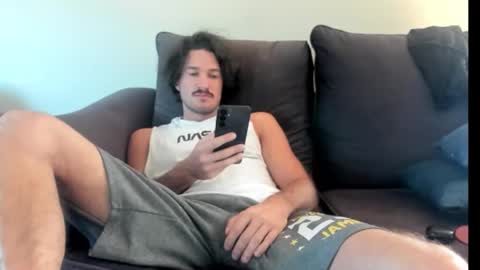 Snapshot of chadpowerz chatting on October 16, 2025, 7:26 pm Lydong online show from October 16, 2025, 7:26 pm