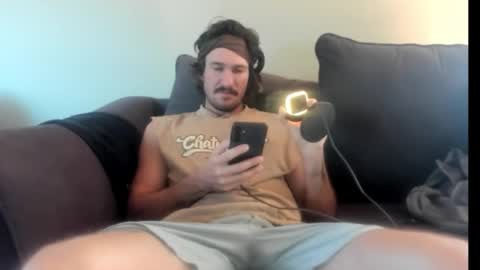 Snapshot of chadpowerz chatting on October 20, 2025, 7:14 pm Lydong online show from October 20, 2025, 7:14 pm