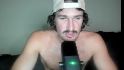 Snapshot of chadpowerz chatting on October 21, 2025, 7:20 am Lydong online show from October 21, 2025, 7:20 am