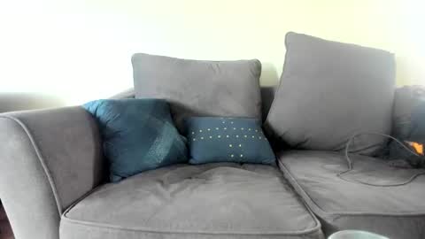 Snapshot of chadpowerz chatting on October 27, 2025, 6:56 pm Lydong online show from October 27, 2025, 6:56 pm