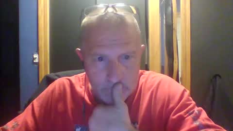 chadsters123 online show from May 25, 2026, 5:46 am