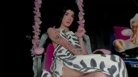 Snapshot of chaminelan chatting on February 2, 2026, 6:39 pm chaminelan online show from February 2, 2026, 6:39 pm