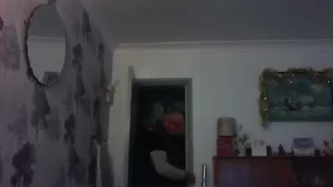 Champers online show from December 17, 2024, 12:54 pm