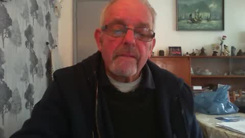 Champers online show from March 11, 2025, 10:51 am