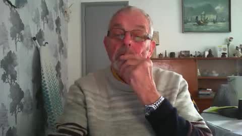 Champers online show from April 11, 2026, 11:25 am