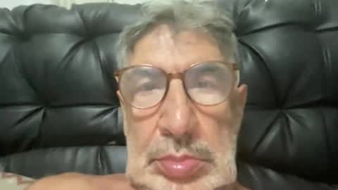 Snapshot of champsex305610 chatting on February 4, 2026, 6:58 pm champsex305610 online show from February 4, 2026, 6:58 pm