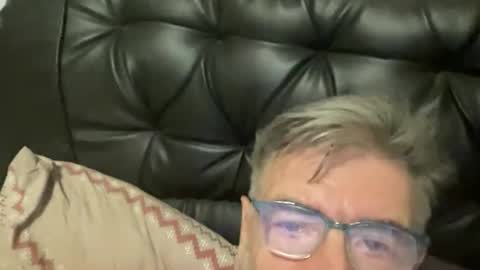 Snapshot of champsex305610 chatting on March 15, 2026, 4:57 pm champsex305610 online show from March 15, 2026, 4:57 pm