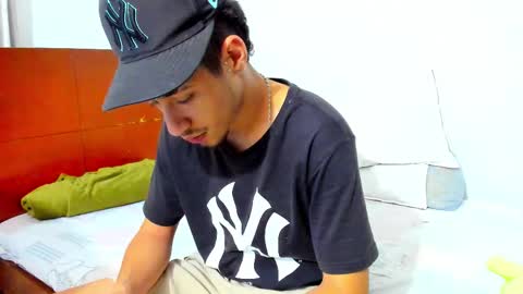 Kenji online show from December 23, 2025, 4:10 am