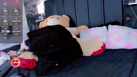 pamela online show from November 6, 2025, 3:29 am