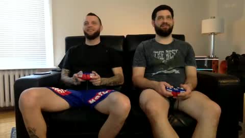 Snapshot of change340 chatting on January 8, 2025, 7:45 pm TATS AND TANNED online show from January 8, 2025, 7:45 pm