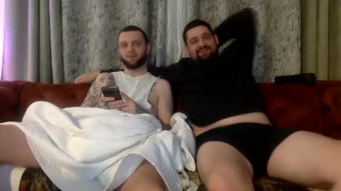 Snapshot of change340 chatting on February 6, 2025, 2:11 am TATS AND TANNED online show from February 6, 2025, 2:11 am