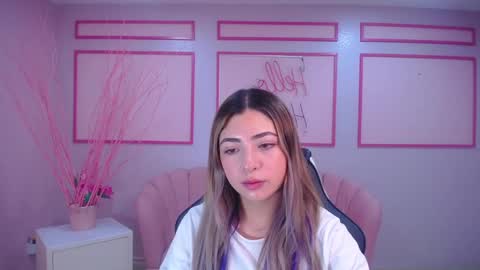 channel_blonde_a online show from January 11, 2025, 4:46 pm