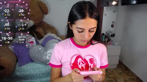 Isabella online show from November 24, 2025, 9:03 pm