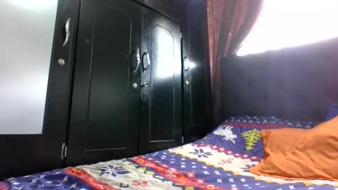 chantal99 online show from April 18, 2026, 7:58 pm