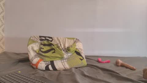 Snapshot of chantal_taylor_ chatting on February 22, 2025, 6:19 pm Raquel  online show from February 22, 2025, 6:19 pm