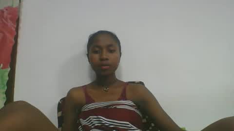 chantale483461 online show from March 27, 2026, 6:19 am