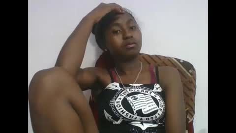 chantale483461 online show from April 10, 2026, 6:23 pm