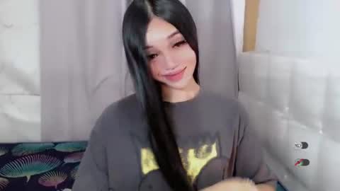 Snapshot of chantelle_fuckdoll chatting on October 8, 2025, 9:23 pm CHANTELLE online show from October 8, 2025, 9:23 pm