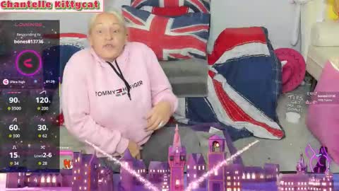 Snapshot of chantelle_kittycat chatting on September 27, 2025, 6:02 pm Chantelle kittycat online show from September 27, 2025, 6:02 pm