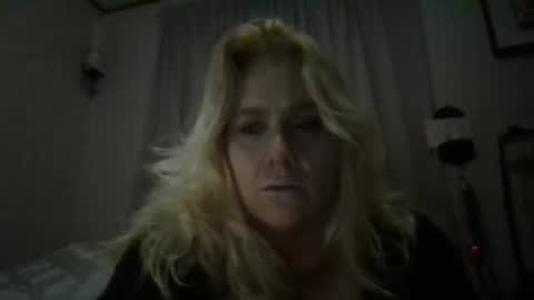 Snapshot of chaosangel33 chatting on January 22, 2025, 12:17 pm Ms. Behaving online show from January 22, 2025, 12:17 pm