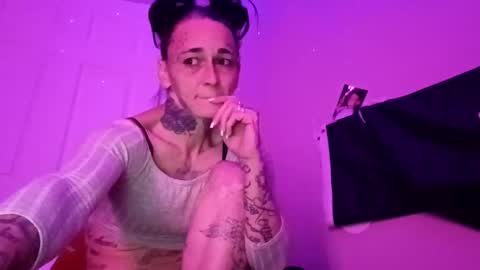 chaoticluvbug777 online show from January 18, 2026, 12:20 pm