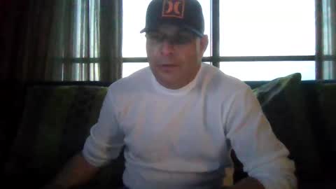 chargersrt22 online show from September 25, 2025, 1:26 pm