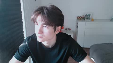 charleshanson69 online show from October 10, 2025, 11:42 am