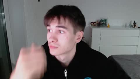 charleshanson69 online show from November 9, 2025, 2:10 am