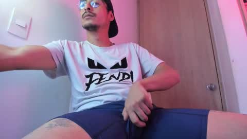 Charlie Marley INDEPENDENT MODEL online show from October 12, 2025, 4:22 am