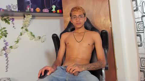 Charles Russo online show from February 17, 2025, 9:19 pm