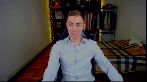 carlos reyes online show from February 16, 2026, 8:43 am