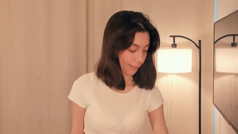 Snapshot of charlinepiker chatting on January 8, 2026, 10:39 am Yumi online show from January 8, 2026, 10:39 am