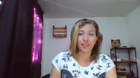 charlott online show from January 9, 2025, 10:41 pm