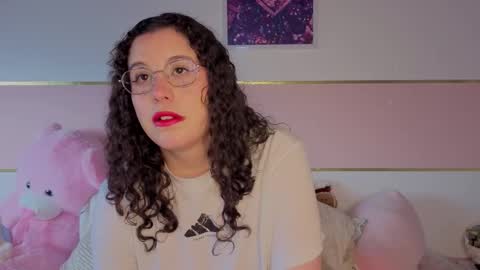 You honey online show from December 22, 2025, 11:51 am