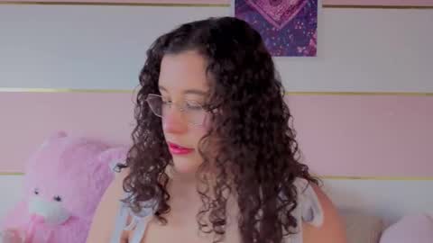 You honey online show from January 9, 2026, 11:57 am