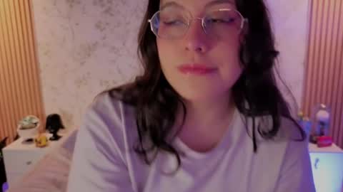Snapshot of charlote__miller chatting on June 6, 2026, 11:59 am You honey online show from June 6, 2026, 11:59 am