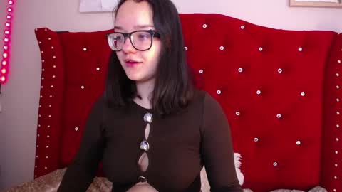 charlotte1_ls online show from January 20, 2025, 9:53 pm