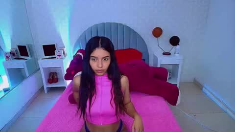 Snapshot of charlotte_0309 chatting on February 3, 2026, 4:10 am charlotte online show from February 3, 2026, 4:10 am