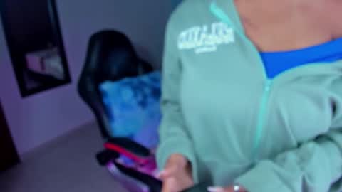 Charlotte  online show from March 18, 2026, 8:56 pm