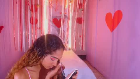 Snapshot of charlotte_love10 chatting on February 14, 2025, 12:14 pm CHARLOTTE online show from February 14, 2025, 12:14 pm