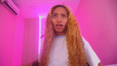 CHARLOTTE online show from October 24, 2025, 11:39 am