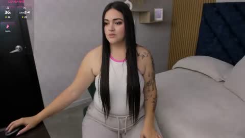 Snapshot of charlotte_mayers chatting on June 19, 2026, 11:25 am Charlotte Mayers online show from June 19, 2026, 11:25 am