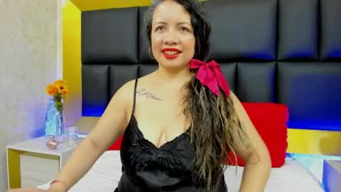 charlotte_monnroe online show from June 4, 2026, 1:17 pm