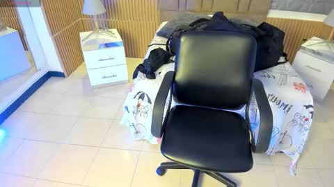 Charlotte  Everyday From 0700 to 1300 Col Time online show from October 31, 2025, 12:17 pm