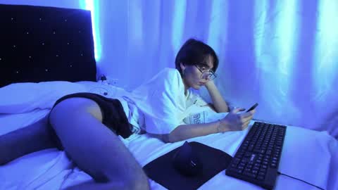 charlotte_xc online show from February 12, 2025, 10:03 am