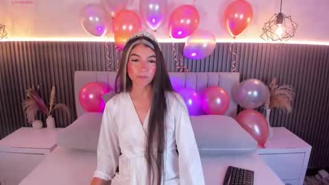 CharlotteBrown online show from January 16, 2026, 4:49 am