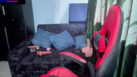 Natalia online show from July 1, 2026, 7:35 pm