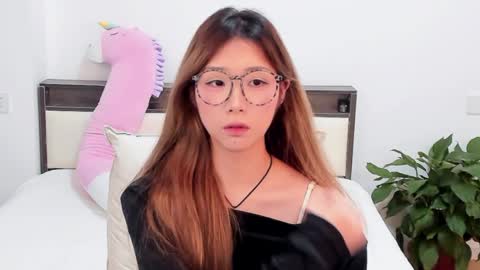 Charlotte online show from April 4, 2026, 4:48 pm