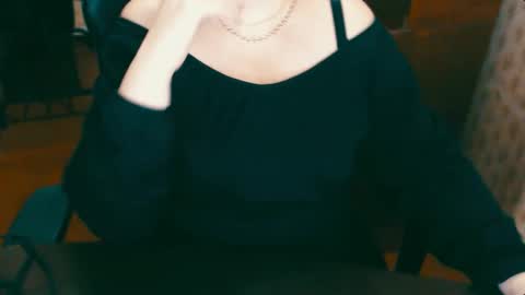 Snapshot of charlottextasty chatting on December 13, 2024, 10:19 am CharlotteXTasty online show from December 13, 2024, 10:19 am