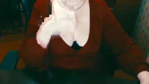 Snapshot of charlottextasty chatting on December 16, 2024, 5:43 pm CharlotteXTasty online show from December 16, 2024, 5:43 pm